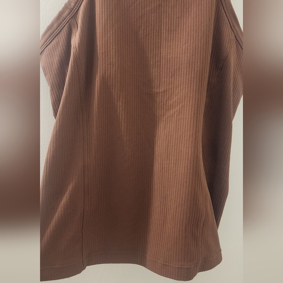 Lululemon Brown Sleeveless Top, Size 8. - Picture 2 of 7